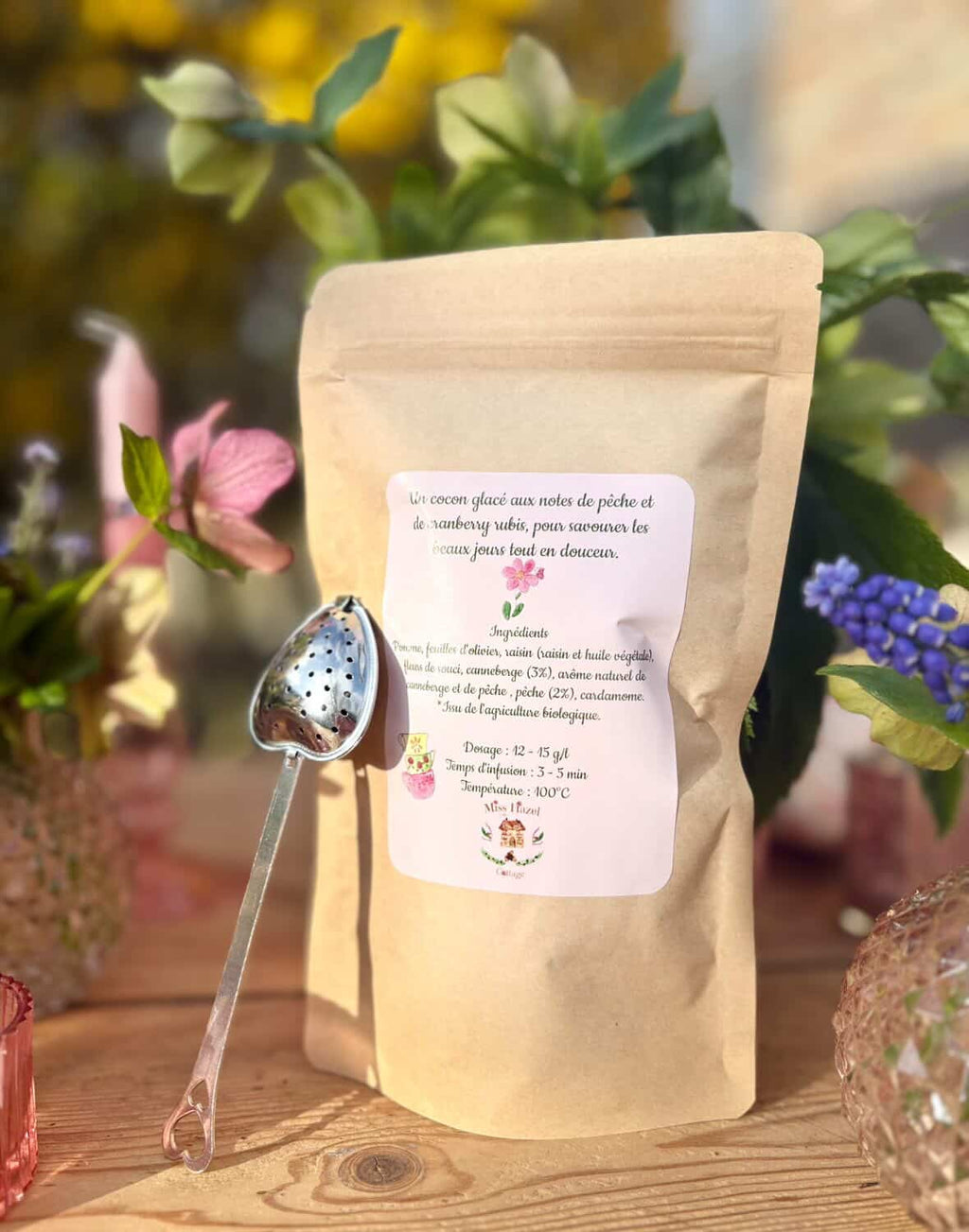Infusion glacée douceur rosée 🌸🫖 et son infuseur en forme de cœur ❤️